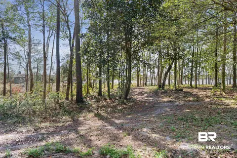 River Forest Drive, Mobile, AL 36605 photo 2