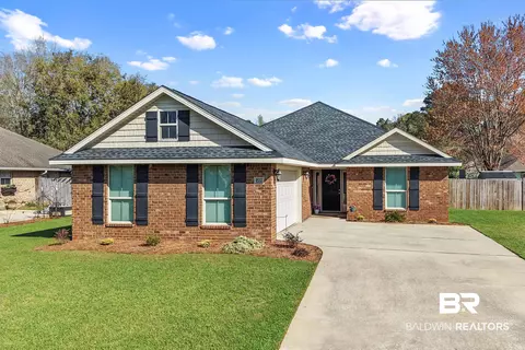 9537 Woolrich Ave, Fairhope, AL 36532