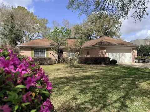 8869 Lea Brook St, Fairhope, AL 36532