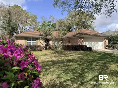 8869 Lea Brook St, Fairhope, AL 36532