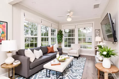 Living - 8 Lancaster Rd, Mobile, AL 36608 photo 3 of 5