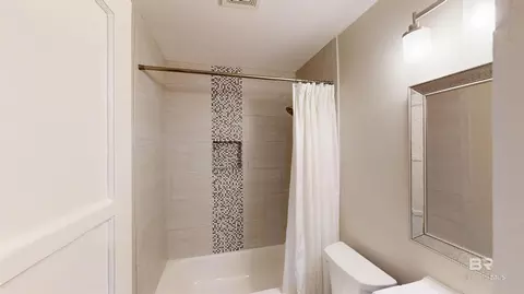 Bath - 8 Lancaster Rd, Mobile, AL 36608 photo 1 of 2