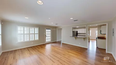 Living - 8 Lancaster Rd, Mobile, AL 36608 photo 5 of 5
