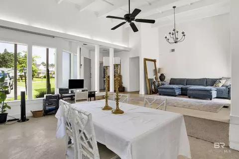 Dining - 320 Hadrian St, Mobile, AL 36606 photo 2 of 3