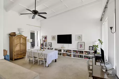 Dining - 320 Hadrian St, Mobile, AL 36606 photo 1 of 3
