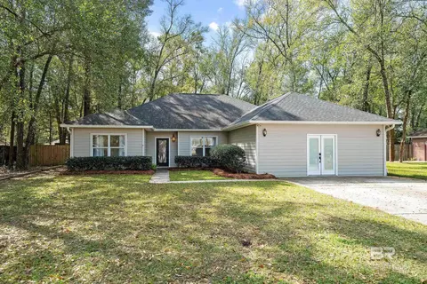 19090 Stout Ln, Gulf Shores, AL 36542