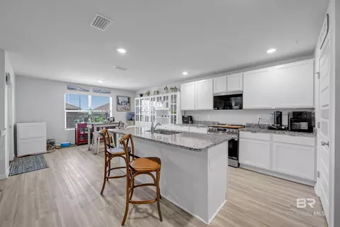 Kitchen - 24271 Ringneck Loop, Elberta, AL 36530 photo 1 of 5