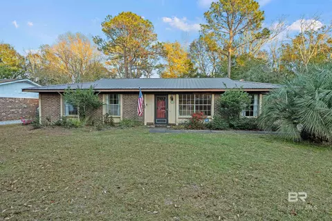 161 Laraway Ln, Fairhope, AL 36532