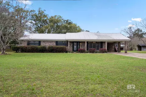 1303 Bradley Ave, Bay Minette, AL 36507
