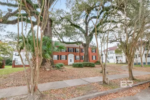 214 Upham St #17C, Mobile, AL 36607