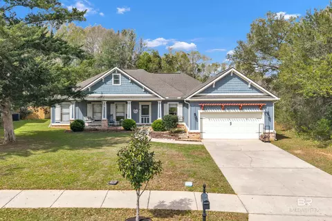 545 N Station Dr, Fairhope, AL 36532