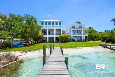 14520 River Rd, Pensacola, FL 32507