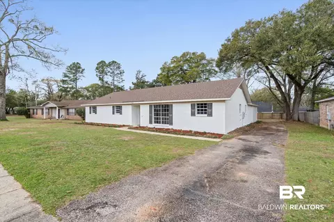Exterior - 732 Oak Field Dr, Mobile, AL 36609 photo 5 of 6
