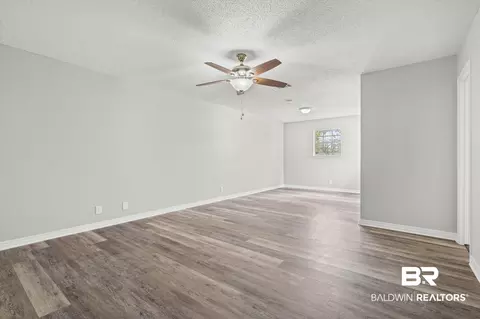 Living - 732 Oak Field Dr, Mobile, AL 36609 photo 7 of 8