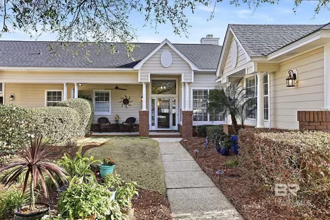 618 Pinehurst Pt, Gulf Shores, AL 36542