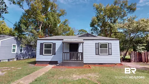 606 Shady Oak Dr, Mobile, AL 36608 photo 2