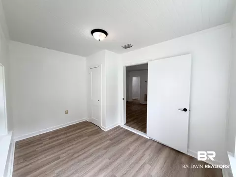 606 Shady Oak Dr, Mobile, AL 36608 photo 12