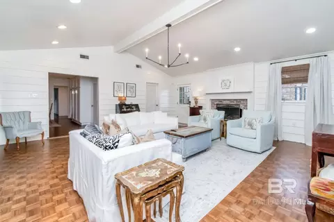 Living - 154 Fenwick Rd, Mobile, AL 36608 photo 1 of 3