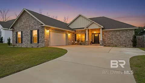 20933 W Southtown Dr, Robertsdale, AL 36567
