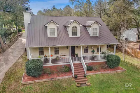 18853 Highland Dr, Fairhope, AL 36532