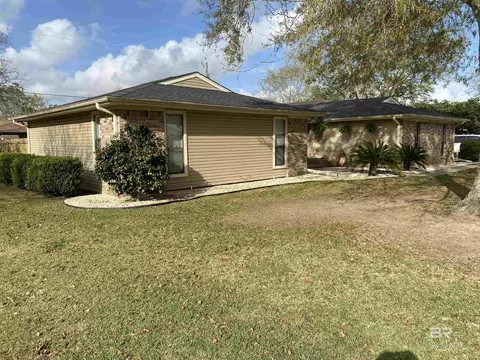 603 E Walker Ave, Foley, AL 36535