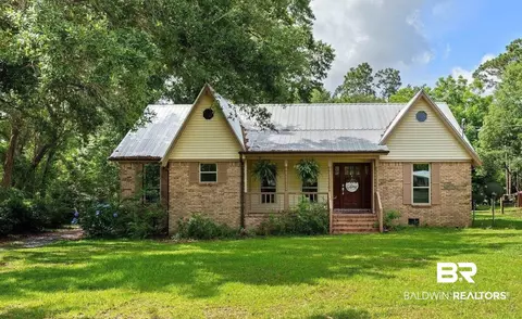 10624 Pecan Dr, Fairhope, AL 36532