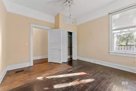 Bedroom - 21 Houston St, Mobile, AL 36606 photo 3 of 3