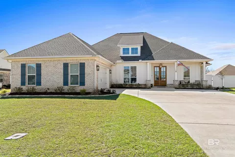 10734 Secretariat Blvd, Daphne, AL 36526
