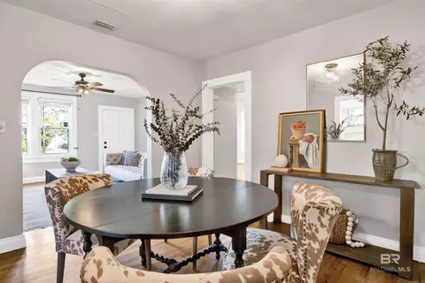 Dining - 160 Emogene Pl, Mobile, AL 36606 photo 1 of 2