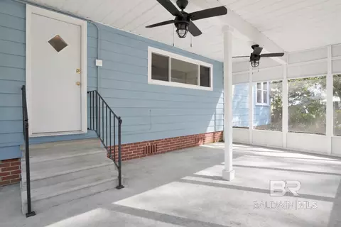 Exterior - 160 Emogene Pl, Mobile, AL 36606 photo 2 of 7