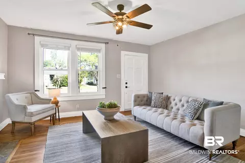 160 Emogene Pl, Mobile, AL 36606 photo 2