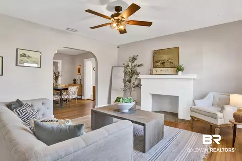 160 Emogene Pl, Mobile, AL 36606 photo 4