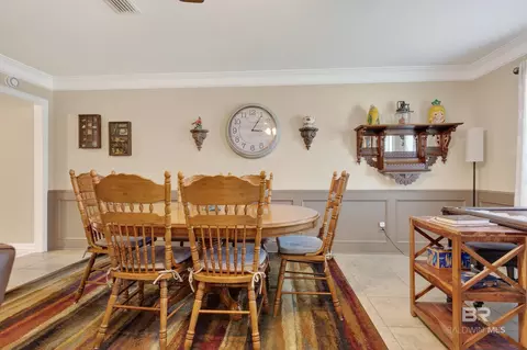 Dining - 1271 Spring Valley Dr, Mobile, AL 36693 photo 2 of 3