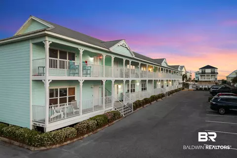 1477 W Lagoon Ave #104, Gulf Shores, AL 36542