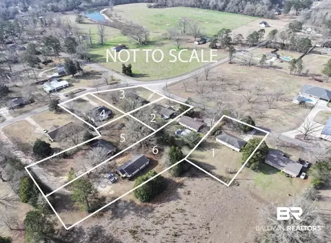 378 Woodmont Dr, Brewton, AL 36426