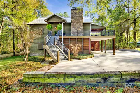 907 Ryan Ave, Daphne, AL 36526