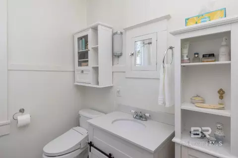 Bath - 160 Dexter Ave, Mobile, AL 36604 photo 4 of 5