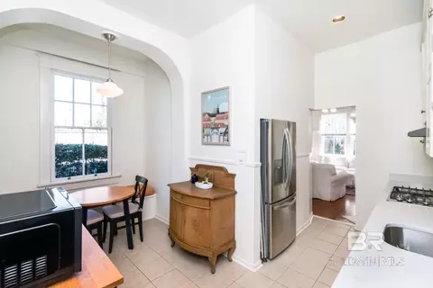 Kitchen - 160 Dexter Ave, Mobile, AL 36604 photo 4 of 4