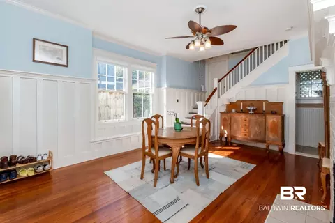 Dining - 160 Dexter Ave, Mobile, AL 36604 photo 2 of 3