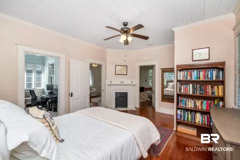 Bedroom - 160 Dexter Ave, Mobile, AL 36604 photo 3 of 4