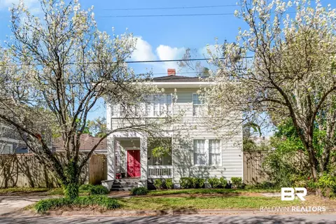 Exterior - 160 Dexter Ave, Mobile, AL 36604 photo 2 of 16