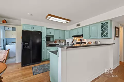 Kitchen - 13785 Trawick Rd, Stapleton, AL 36578 photo 2 of 4