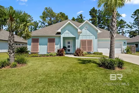534 Shepard St, Gulf Shores, AL 36542