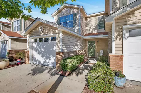 1517 Regency Rd #114, Gulf Shores, AL 36542