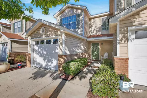 1517 Regency Rd #114, Gulf Shores, AL 36542