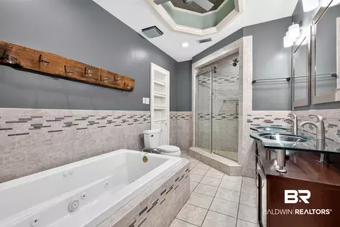 Bath - Undisclosed, Mobile, AL 36604 photo 1 of 4