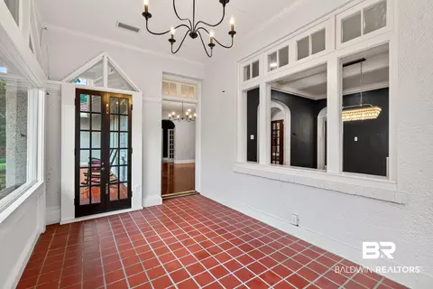 Entry Way - Undisclosed, Mobile, AL 36604 photo 2 of 3