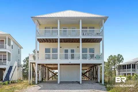 737 Morgantown Blvd, Gulf Shores, AL 36542