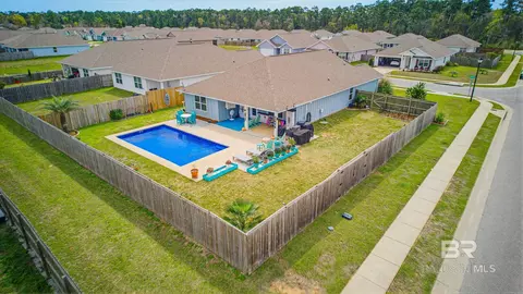 261 Fulham Ln, Foley, AL 36535
