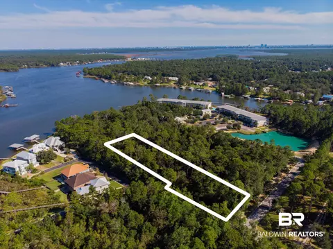 1 Toler Ln, Foley, AL 36535